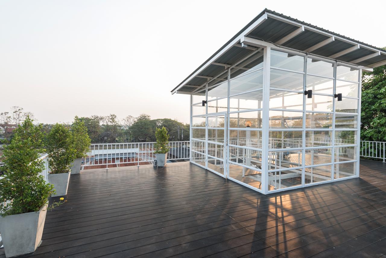 Memmoth Hostel In Lampang Exterior photo